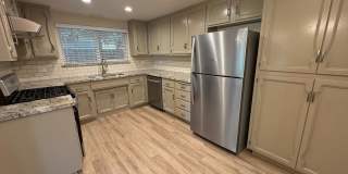 Beautiful Home with solar Rent Ready! Gallery 21