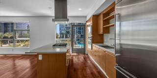 Luxury Elevated Living 1 Bed 1.5 Bath Condo at Skyline OC Gallery 13