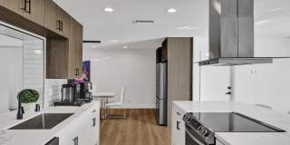 4751 Northeast 29th Avenue Gallery 24