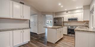 3801 E Orchid Ln Gallery 10