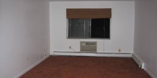 135 Grove St Gallery 1