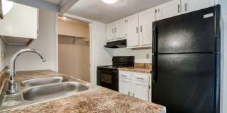 Lake Christine Village Apartments Gallery 7