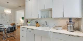 739 11th St Gallery 9