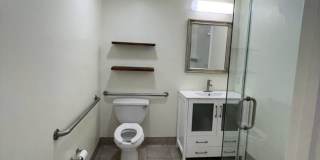 2421 Polk Street Gallery 14