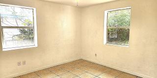 Cozy 2-bedroom, 1-bath home in Daytona Beach Gallery 14
