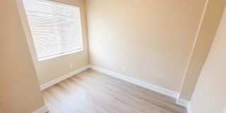 ⭐⭐⭐ UPDATED COZY 3 BEDROOMS AND 1.5 BATH HOME LOCATED IN NORTHEAST/LAWNCREST!!! ⭐⭐⭐ Gallery 6