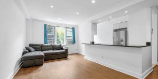 3750 Hudson Manor Ter Apt 1DW Gallery 1