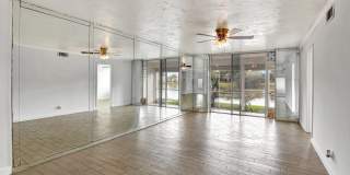 9400 N Hollybrook Lake Drive Gallery 2