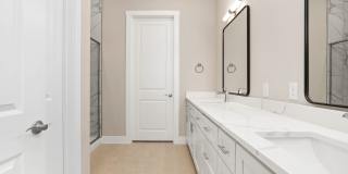 Luxury 3/2.5 Townhome Gallery 15