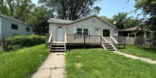 3464 Iowa St Gallery 1