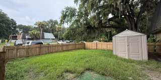 71 Springwood Square Gallery 2