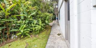 Recently Renovated 2BR/1BA/1 covered PKG in Kalihi Valley! Gallery 18