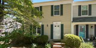 BEAUTIFUL OLNEY END UNIT THREE BEDROOM 2.5 BATH TOWN HOME IS AVAILABLE IN THE CASHELL MANOR COMMUNITY Gallery 1