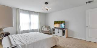 AVAILABLE 06/01 Welcome to your dream  home!  5bed/5bath Gallery 21