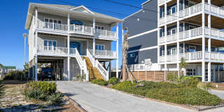 OFF-SEASON FURNISHED MONTHLY RENTAL Gallery 31