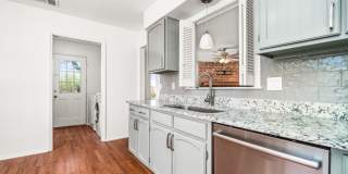 2535 Wilderness Hill Gallery 24