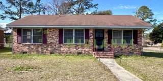 201 Redwood Court Gallery 1