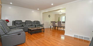 2461 Corteland Drive Gallery 5