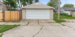 1473 Empire Avenue Gallery 27