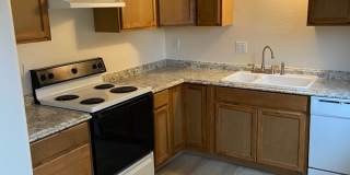Remodeled River Road Townhome Remodeled River Road Townhome Gallery 8
