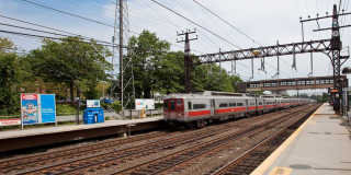 Everly Darien Gallery 25