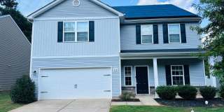 Spacious Solar Panel home in Gastonia Gallery 1