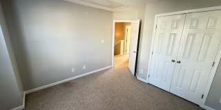 Charming 3BR Townhome in Sought-After Harrisburg Town Center Gallery 20