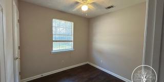 MOVE IN SPECIAL: $500 OFF 1ST MONTH'S RENT!** MOVE IN SPECIAL: $500 OFF 1ST MONTH'S RENT!** Gallery 16