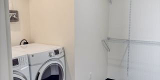 The Summit Gallery 18