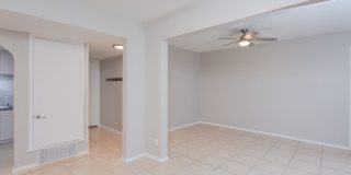 Beautiful Townhome in Alamo Heights!! Gallery 14