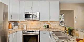 Charming 3BR House in Thornton Gallery 7