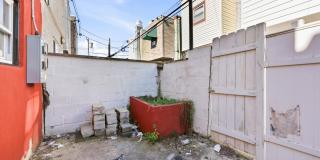 2046 S NORWOOD Street Gallery 17