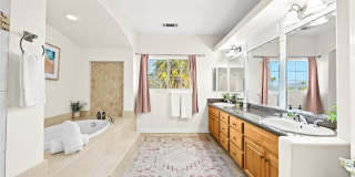 18218 Senteno Gallery 25