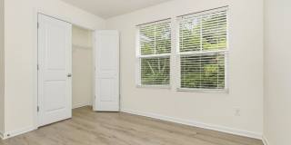 3-Bedroom, 2.5 Bath Home for Rent in Winston-Salem, NC | Attached 1-Car Garage & Modern Kitchen 3-Bedroom, 2.5 Bath Home for Rent in Winston-Salem, NC | Attached 1-Car Garage & Modern Kitchen Gallery 12