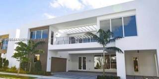10250 NW 74th Ter Gallery 1