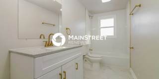 11515 North Charlotte Street Gallery 11