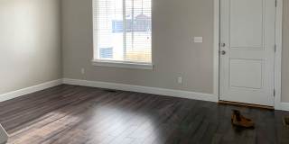 764 East Ionia Drive Gallery 4