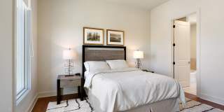 The Academy Luxury Apartments and Townhomes Gallery 7