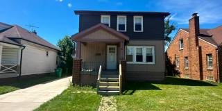 Awesome 3 bedroom Eastpointe Stunner Gallery 3