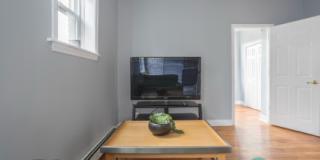 309 Westminster Place Gallery 7