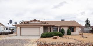 3 bedroom 2 bathroom Ranch Style Home in Prescott Valley! Gallery 1
