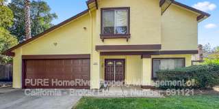 1510 Woodridge Oak Way Gallery 1