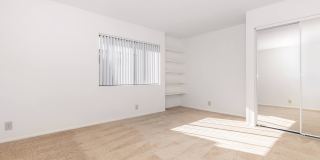 Huntington Lakes Apartments Gallery 18