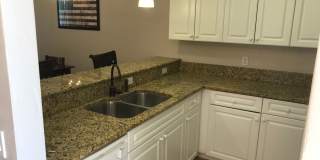 Jackson Square - 2 Bedroom, 2 Bathroom Condo Gallery 8