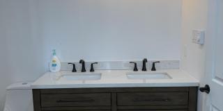 131 N Shore Drive Gallery 24