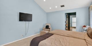 10065 Camelback Lane Gallery 17