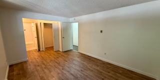 3 Bed 2 Bath Condo & Pool Access! Gallery 11