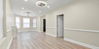 4704 W Monroe Street Gallery 15