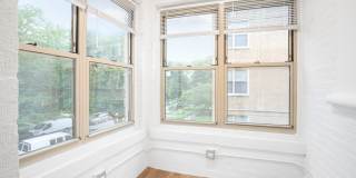 1635 W Chase Ave Gallery 10