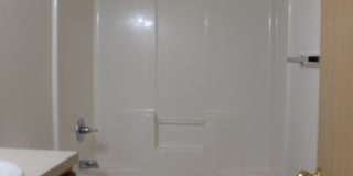 3 bedroom 1 bath home in Hillsboro near Max line Gallery 13